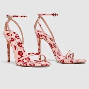 RARE FIND - Zara Lip Heels SZ 37